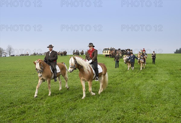 Leonhardiritt procession