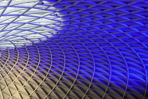 Modern roof construction by John Mc Aslan at King's Cross Station