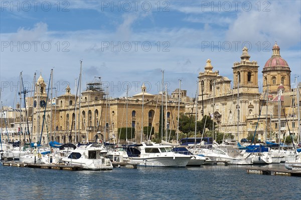 Vittoriosa yacht marina on the shores of Harbour Creek