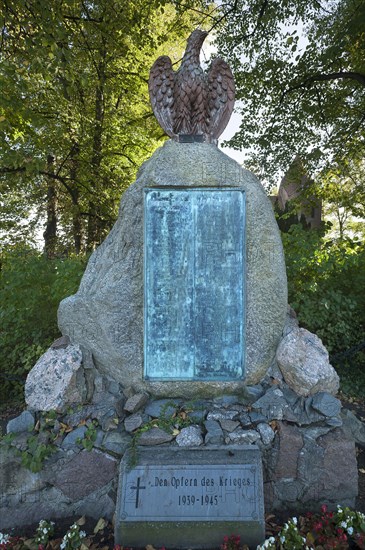 War memorial for the fallen soldiers of World War II