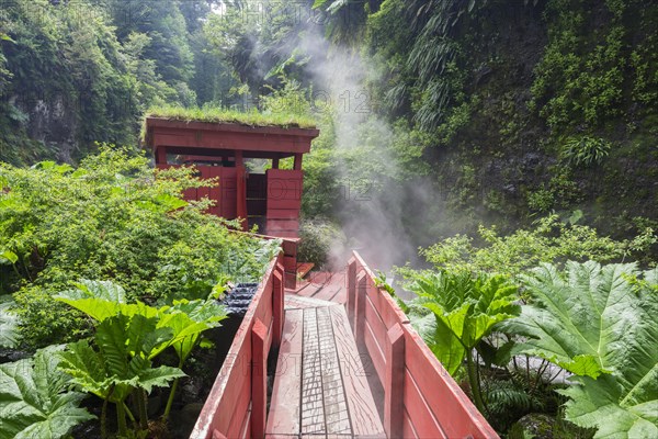 Cabana of the Termas Geometricas