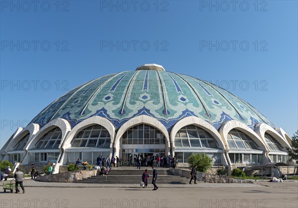 Green-domed building of Chorsu Bazaar