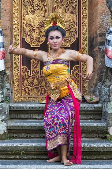 Balinese Kecak dancer