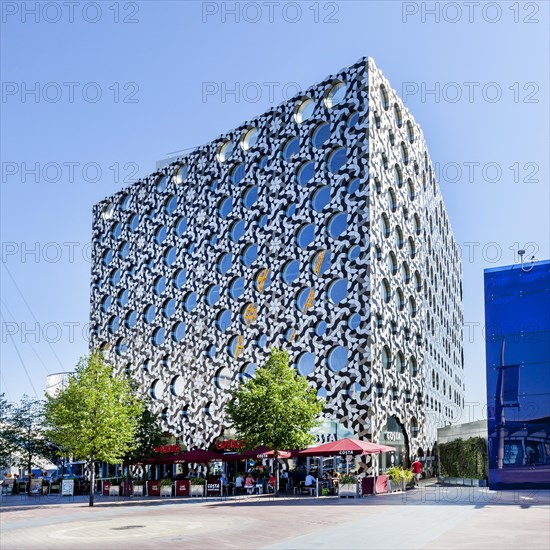 Ravensbourne College of Design and Communication