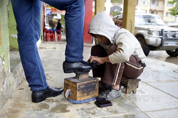 Shoeshine boy