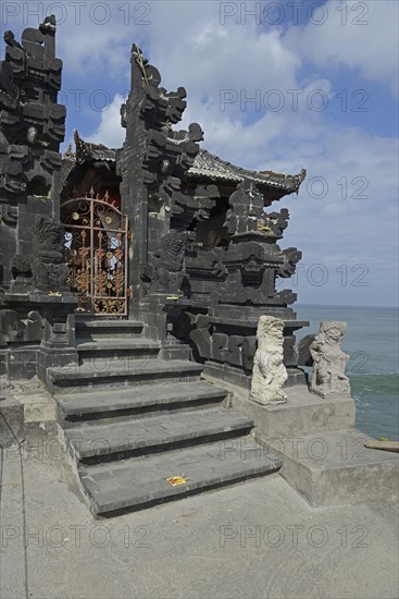 Pura Tanah Lot sea temple