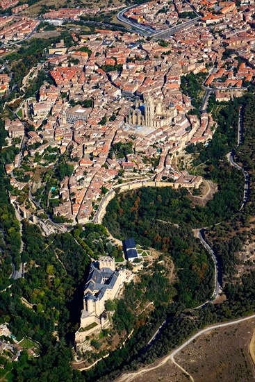 Aerial view of Segovia form the Alcazar to the aqueduct