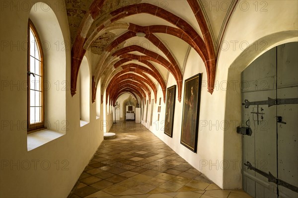 Cloister with sloping walls