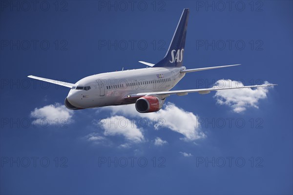 LN-RRR SAS Scandinavian Airlines Boeing 737-683 in flight