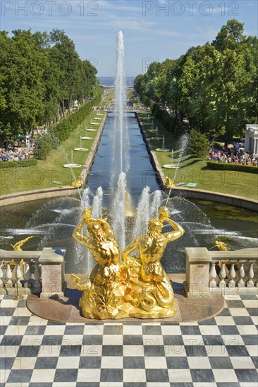 Fountain and Grand Cascade