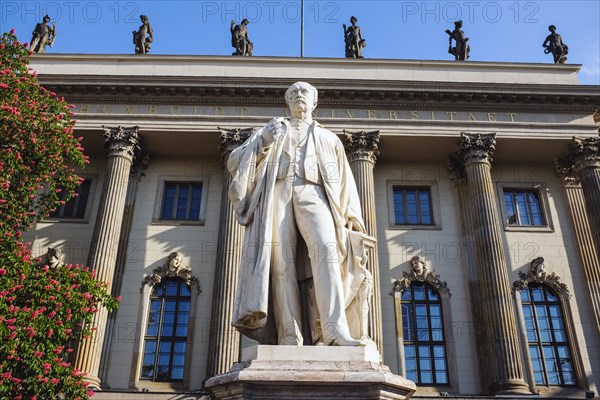 Helmholtz statue in front of the Humboldt University