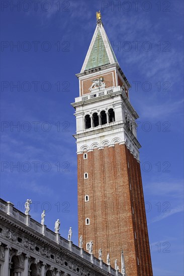 Campanile and statues on the Biblioteca Marciana building