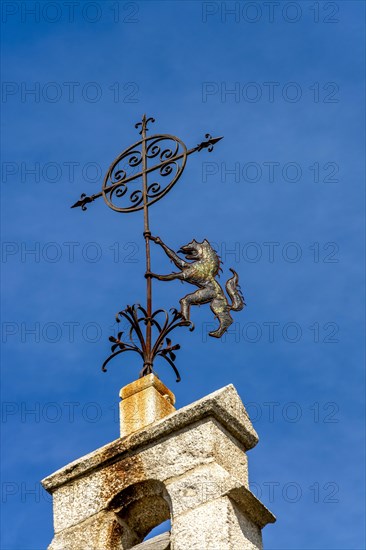 Weather vane with the Beast of Gevaudan