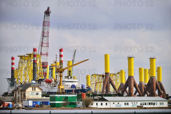 Components for offshore wind turbines