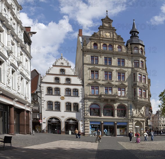 Haus zur Rose House and Haus zum Goldenen Stern House on the Kohlmarkt square