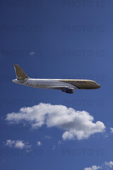 A9C-AM Gulf Air Airbus A320-214 in flight