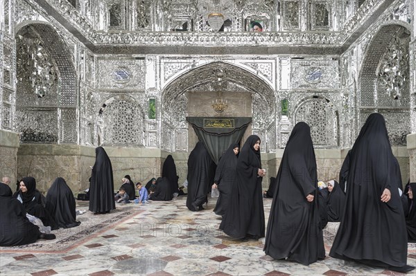 Silver muqarnas