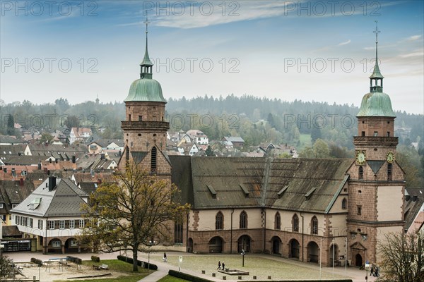 Protestant church and marketplace