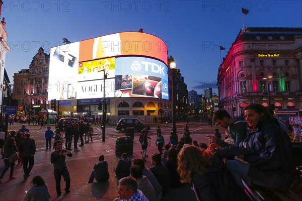 Piccadilly Circus at dusk