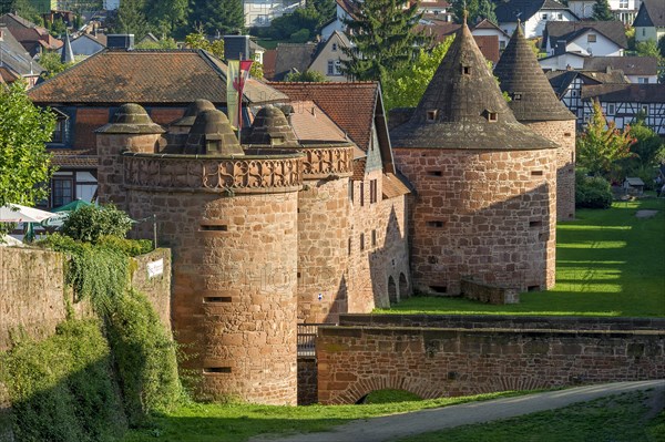 Untertor or Jerusalemer Tor gate