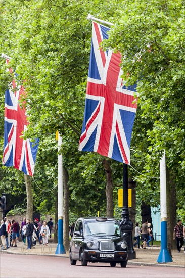 British taxi on The Mall