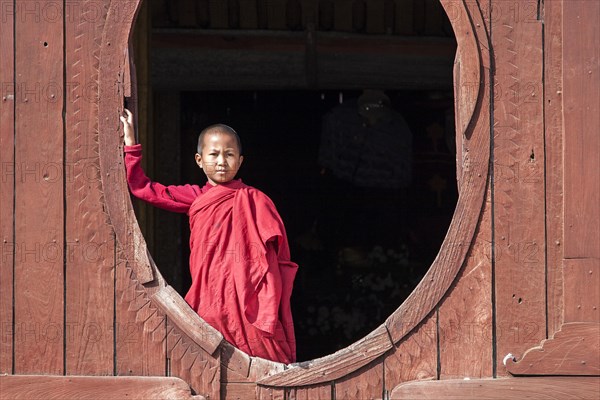 Novice monk in the Shwe Yaunghwe Kyaung Monastery