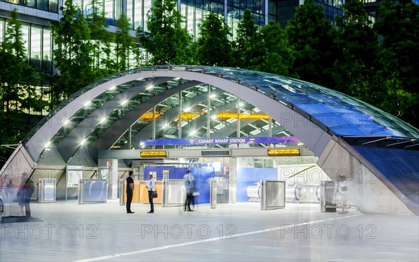 Canary Wharf station