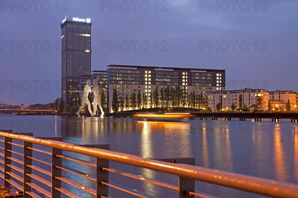 Molecule Man