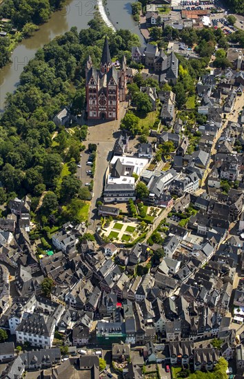 View over the historic centre of Limburg on the Limburg Cathedral