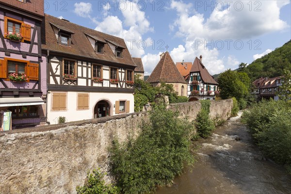 Oberhof Chapel and half-timbered houses on the river Weiss