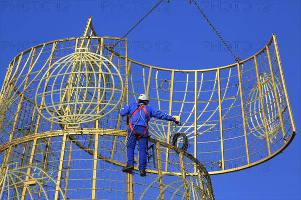 Christmas tree being constructed