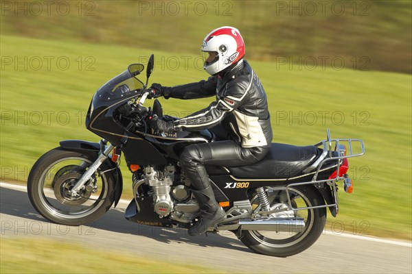 Yamaha XJ 900 F