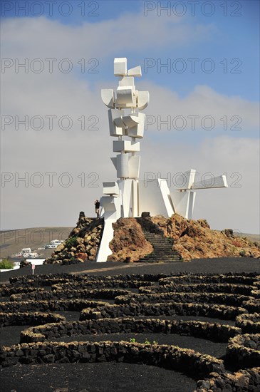 Monumento al Campesino by Cesar Manrique