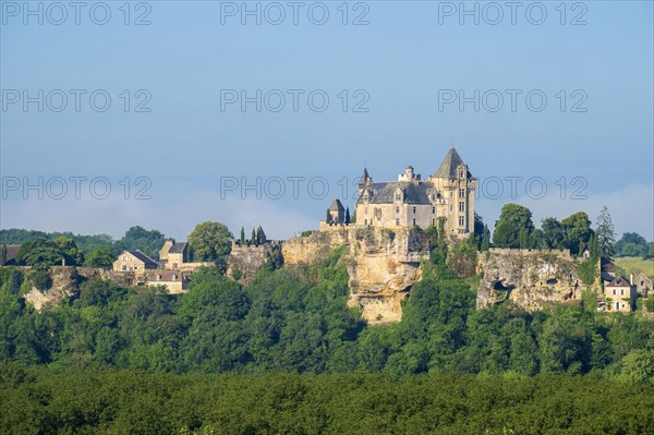 Chateau de Montfort