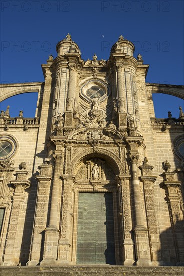 Cathedral La Colegiata del Salvador