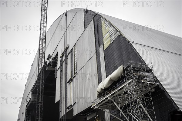 Building of the ""ark"" on the reactor site