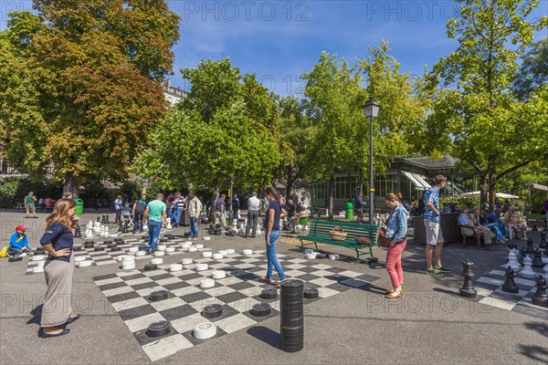 Board games at the Parc des Bastions