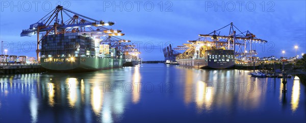 Waltershof Port