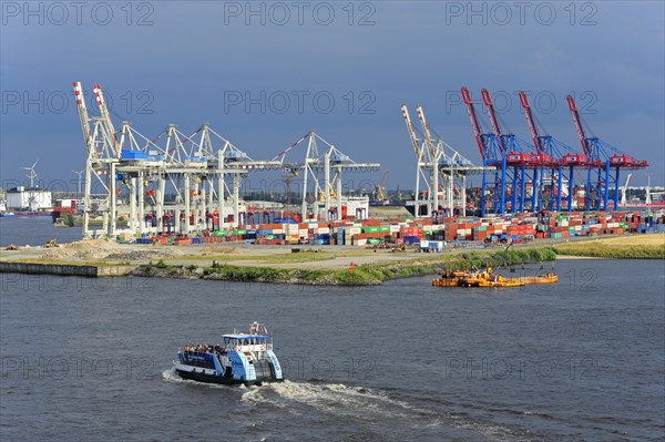 Harbor ferry