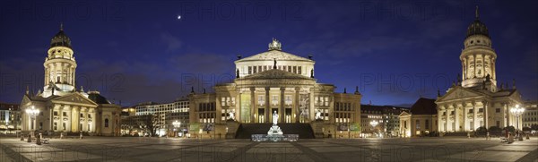 Gendarmenmarkt at night