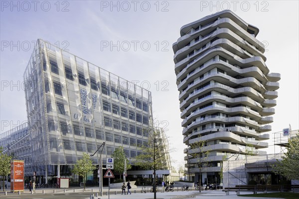 Unilever-Haus office building and residential Marco Polo Tower