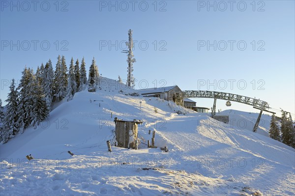 Mountain station of the Wallbergbahn cable car in winter