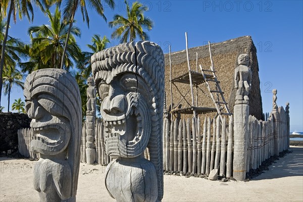 Tiki totems