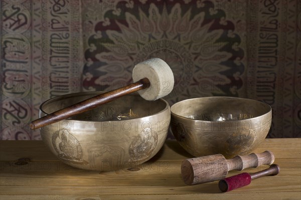 Tibetan singing bowls