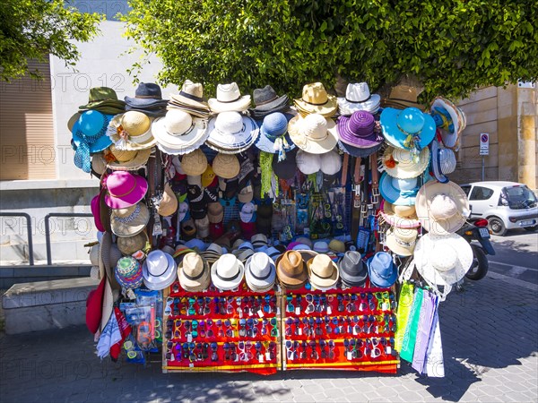 Hat seller