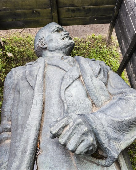 Monument to Lenin