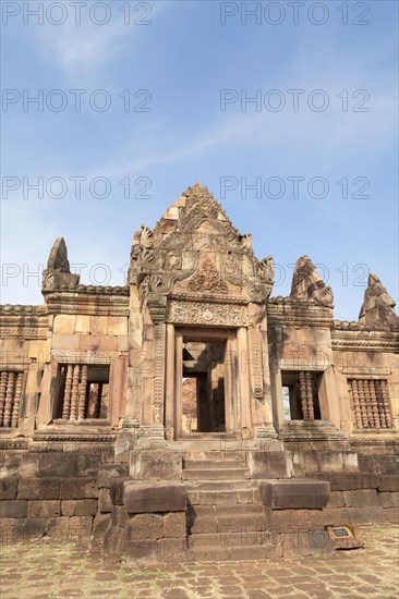 Gallery and archways