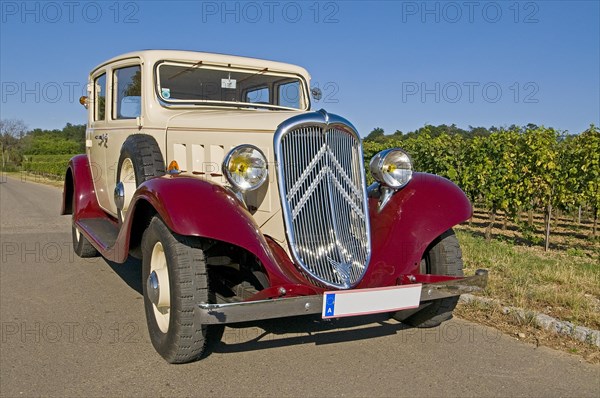 Citroen Rosalie 7UA