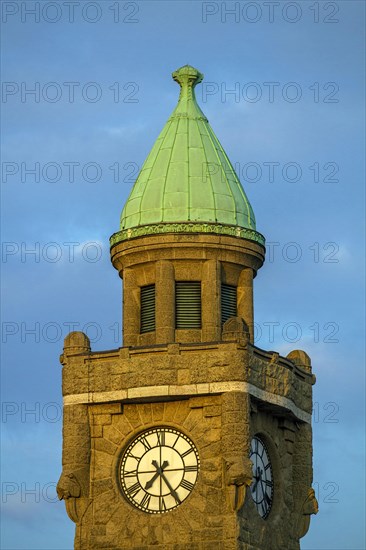 Tide Gauge Tower at St. Pauli Landing Stages