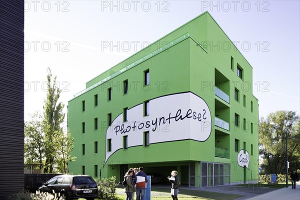 BIQ residential building with photosynthesis facade for the production of energy